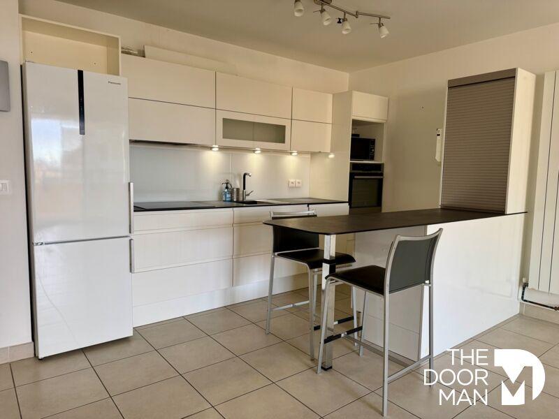 Appartement - 92 m² - 5 pièces