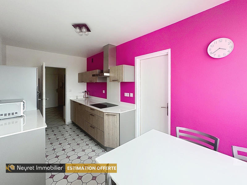 Appartement - 102 m² - 5 pièces