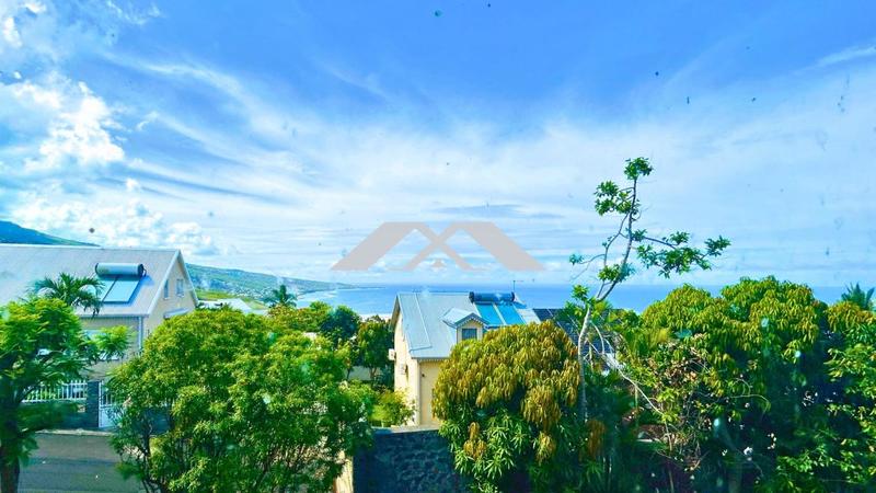 Local commercial - 176 m² - 2 pièces