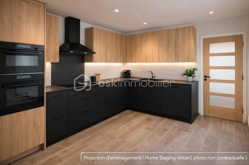 Maison - 143 m² - 7 pièces