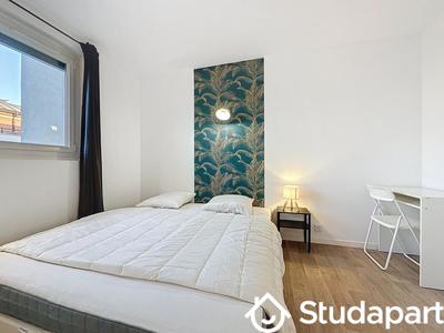 Chambre - 10 m² - 1 pièce