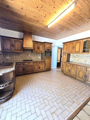 Maison - 163 m² - 7 pièces