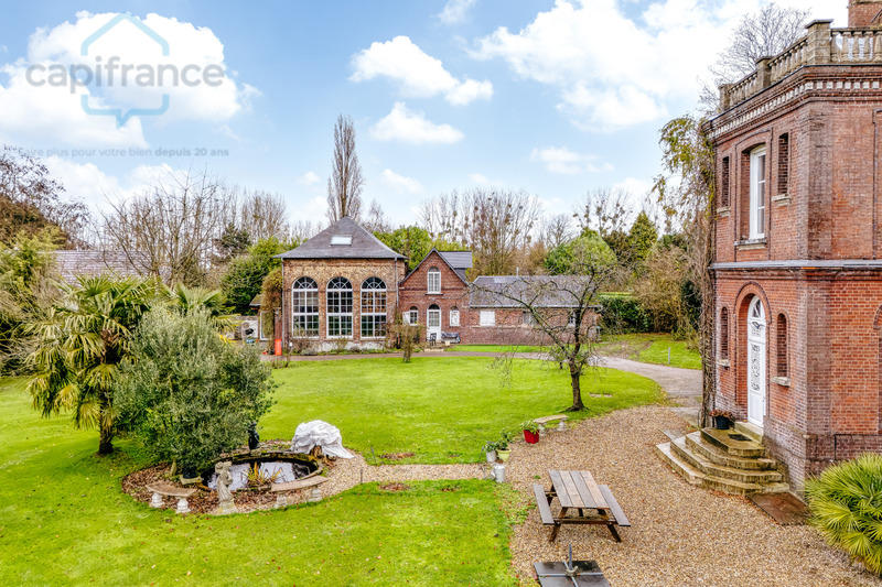 Maison bourgeoise - 442 m² - 12 pièces