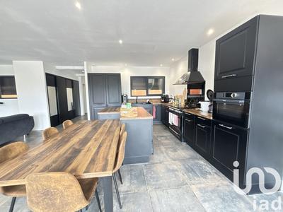 Maison - 150 m² - 5 pièces