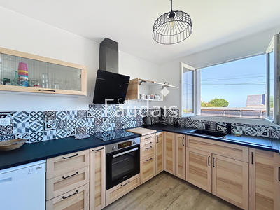 Maison - 107 m² - 6 pièces