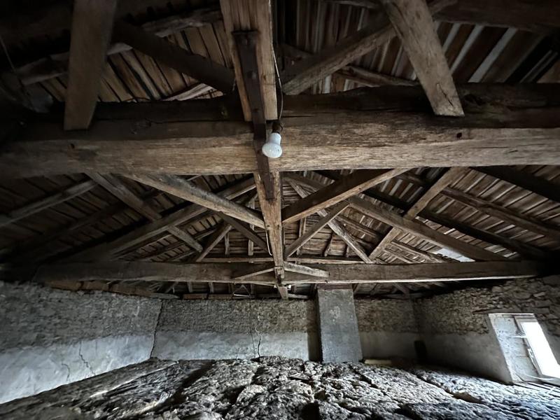 Maison ancienne - 206 m² - 7 pièces