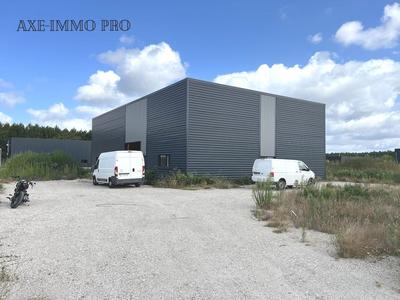 Local d'activités - 390 m² - 5 pièces