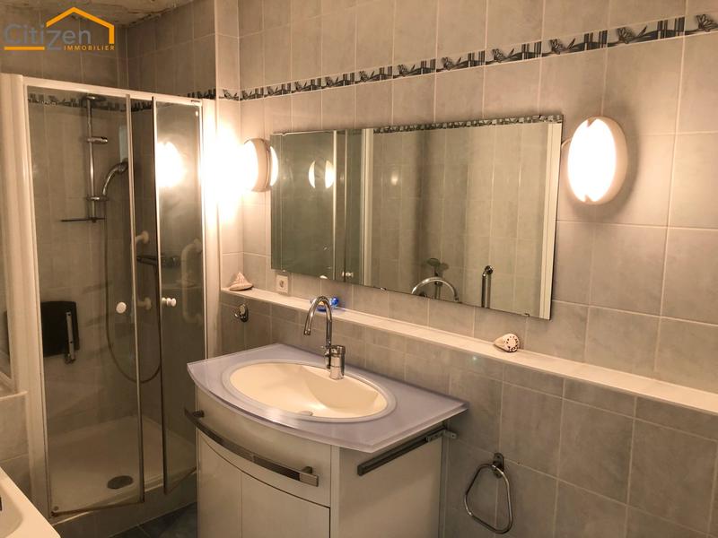 Appartement - 122 m² - 5 pièces