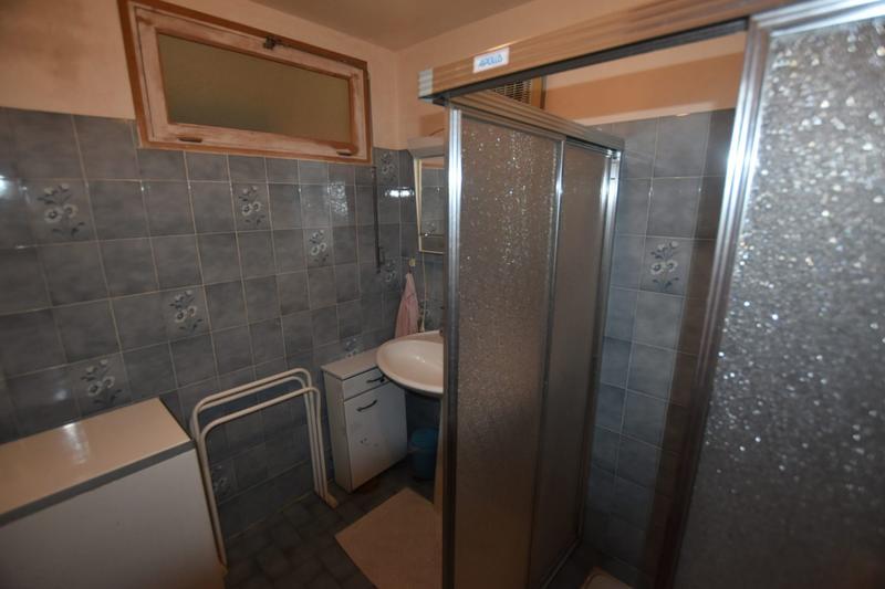 Maison - 182 m² - 9 pièces