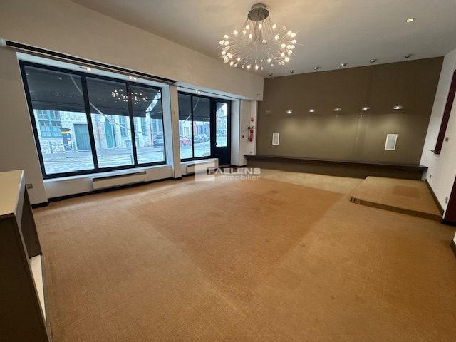 Local commercial - 70 m² - 3 pièces