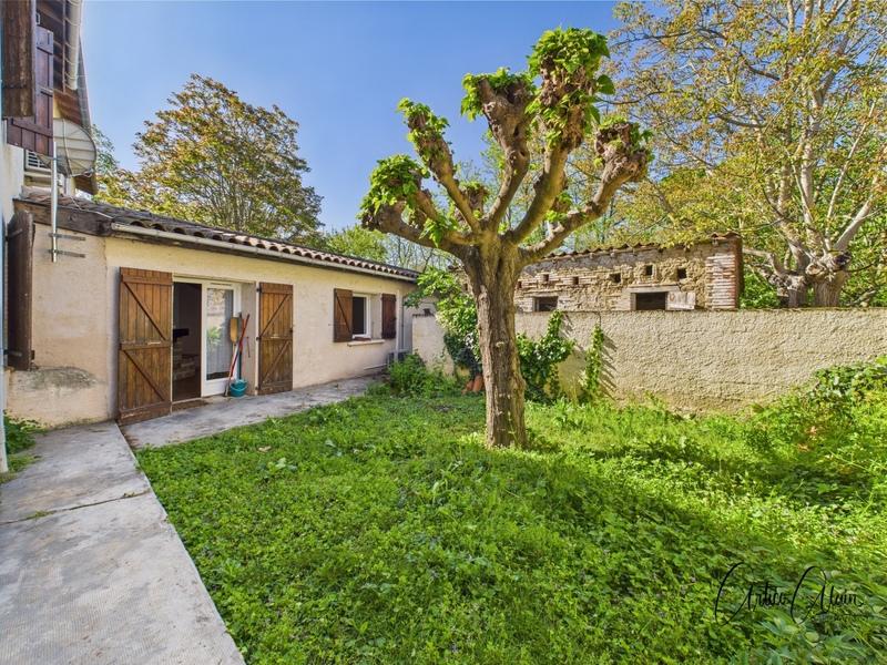 Maison - 96 m² - 3 pièces