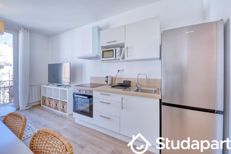 Chambre - 13 m² - 1 pièce