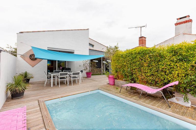 Maison - 137 m² - 6 pièces