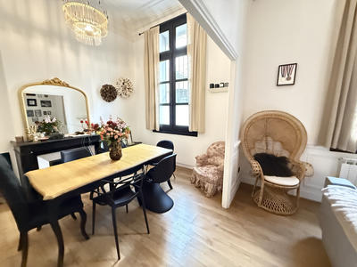 Appartement - 96 m² - 3 pièces