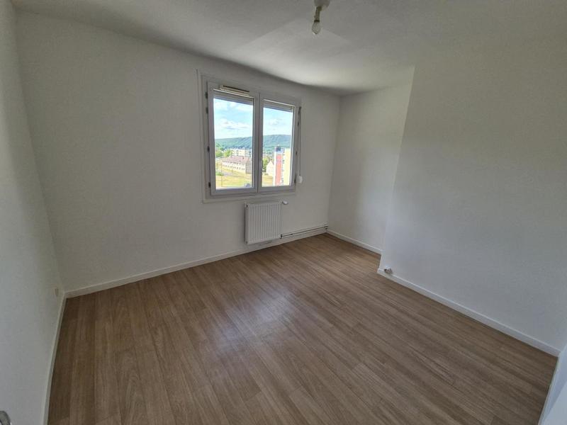 Appartement - 100 m² - 5 pièces