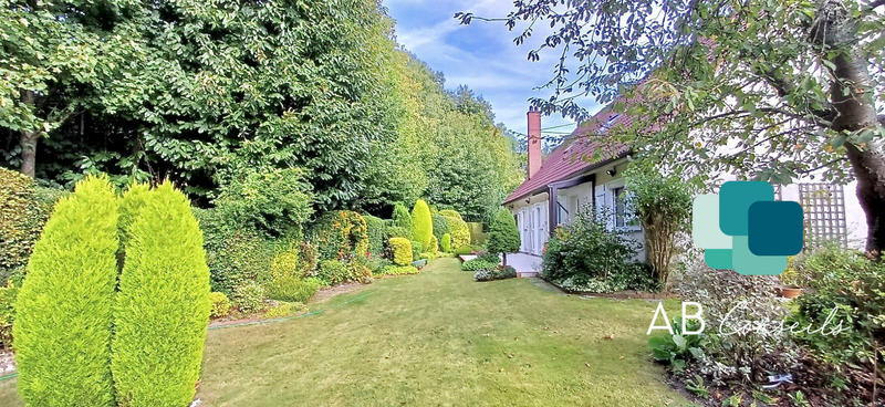 Maison - 180 m² - 7 pièces