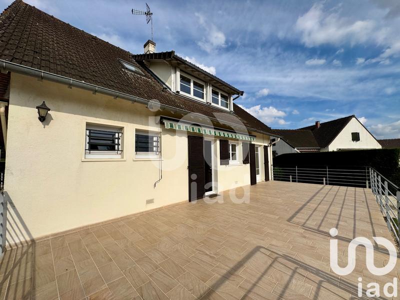 Maison - 145 m² - 7 pièces