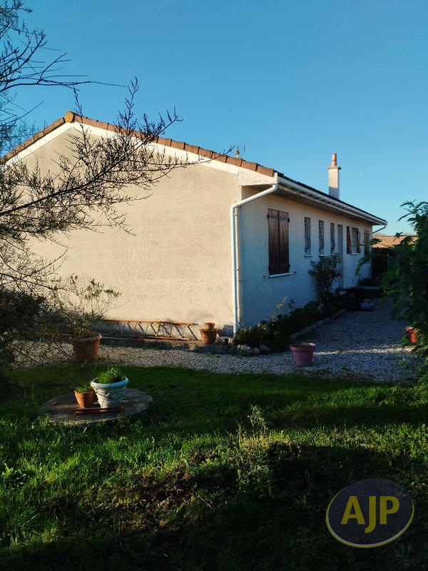 Maison - 88 m² - 5 pièces