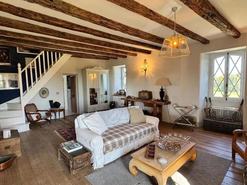 Maison de maîtres - 310 m² - 10 pièces