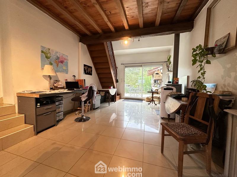 Maison - 187 m² - 8 pièces