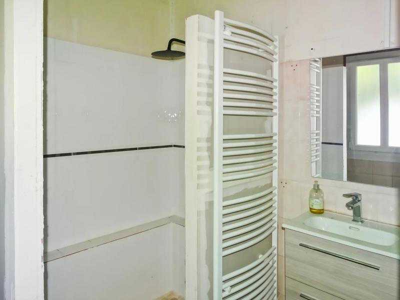 Maison - 90 m² - 3 pièces