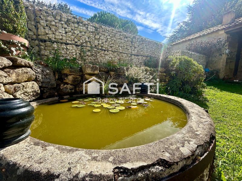 Maison - 369 m² - 10 pièces