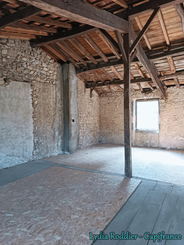 Maison - 281 m² - 11 pièces