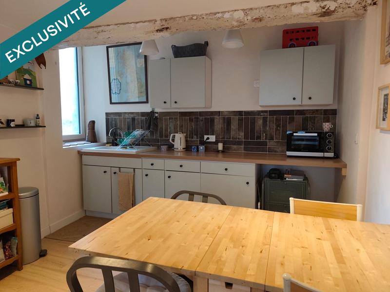 Maison - 200 m² - 6 pièces