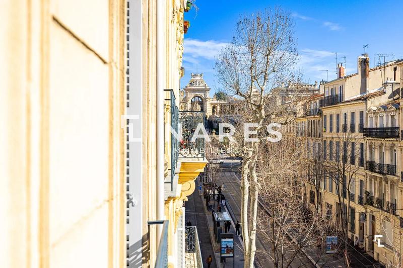 Appartement - 81 m² - 3 pièces