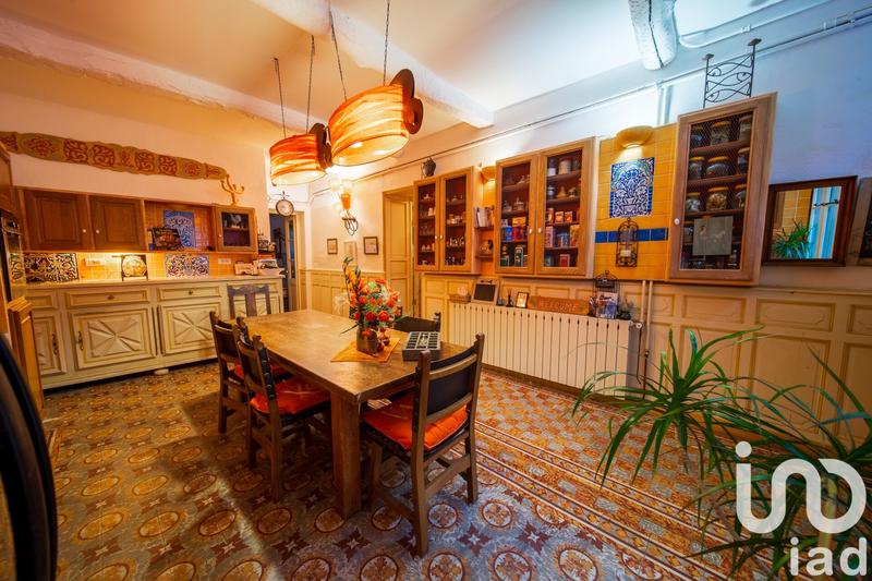 Maison de village - 360 m² - 10 pièces