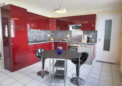 Maison - 114 m² - 7 pièces