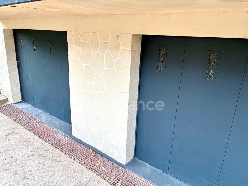 Maison - 137 m² - 6 pièces