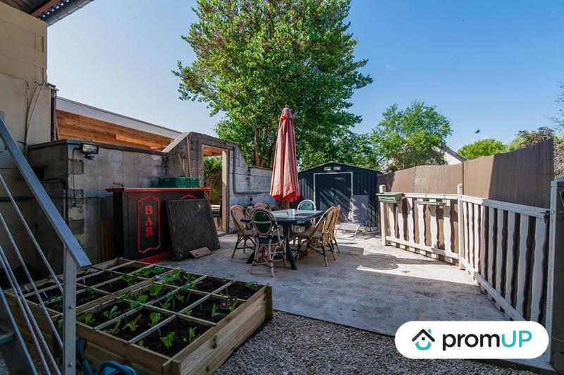 Immeuble - 1 023 m²