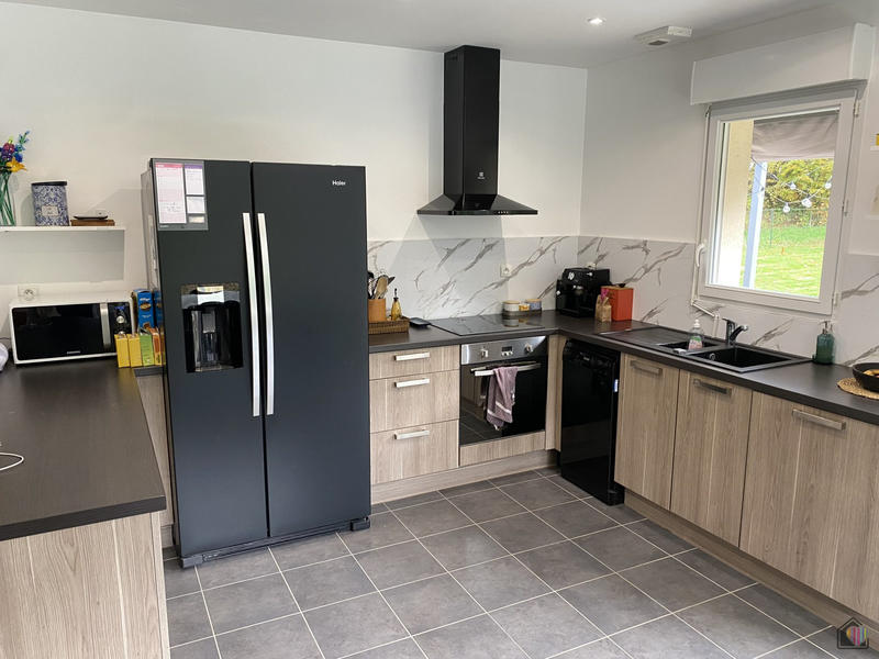 Maison - 89 m² - 5 pièces