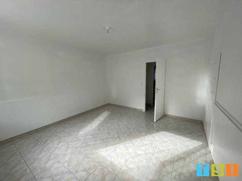 Appartement ancien - 73 m² - 3 pièces