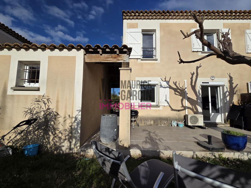 Maison - 99 m² - 4 pièces