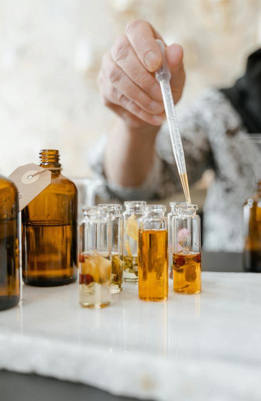 Les ateliers du Salon Chambard - la danse des arômes, parfum sur mesure