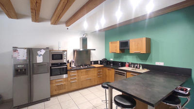 Maison - 179 m² - 5 pièces