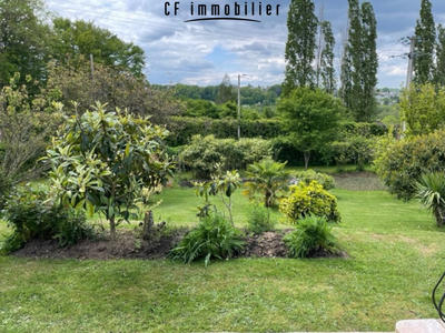 Maison - 102 m² - 4 pièces