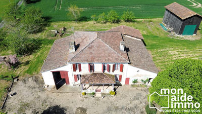 Maison ancienne - 204 m² - 5 pièces