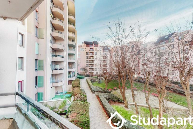 Chambre - 10 m² - 1 pièce