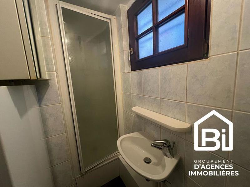 Studio - 12 m² - 1 pièce