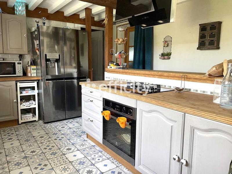 Maison ancienne - 182 m² - 8 pièces