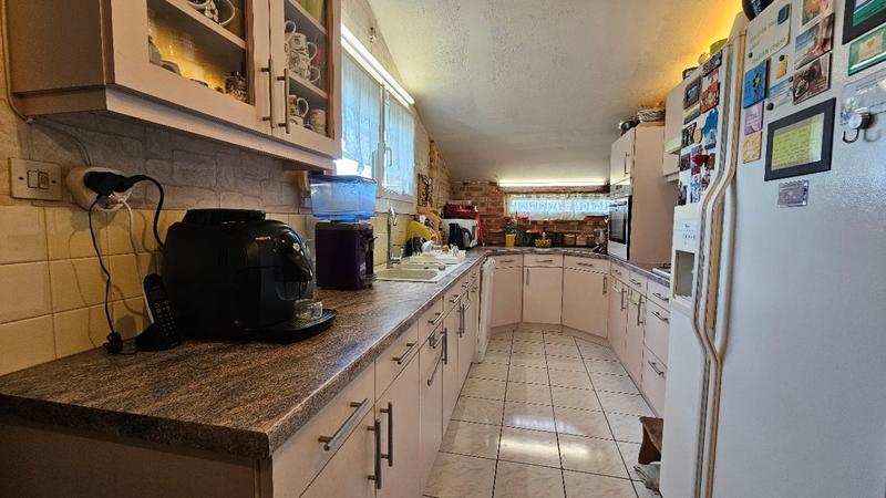 Maison - 102 m² - 5 pièces