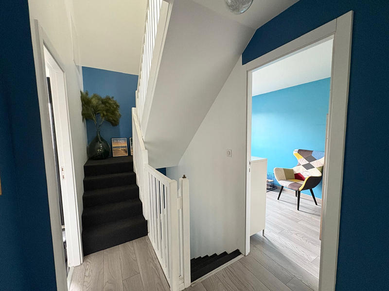 Maison - 92 m² - 5 pièces