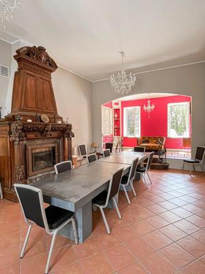 Château - 680 m² - 21 pièces