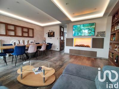 Maison - 342 m² - 14 pièces