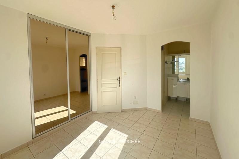 Villa - 104 m² - 4 pièces