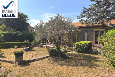 Maison - 164 m² - 9 pièces