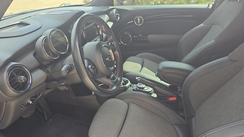 Mini Mini III 2.0 Cooper s 192 Bva6 Red Hot Chili